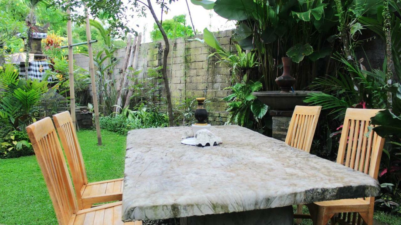 Hôtel Mandara House à Ubud Extérieur photo